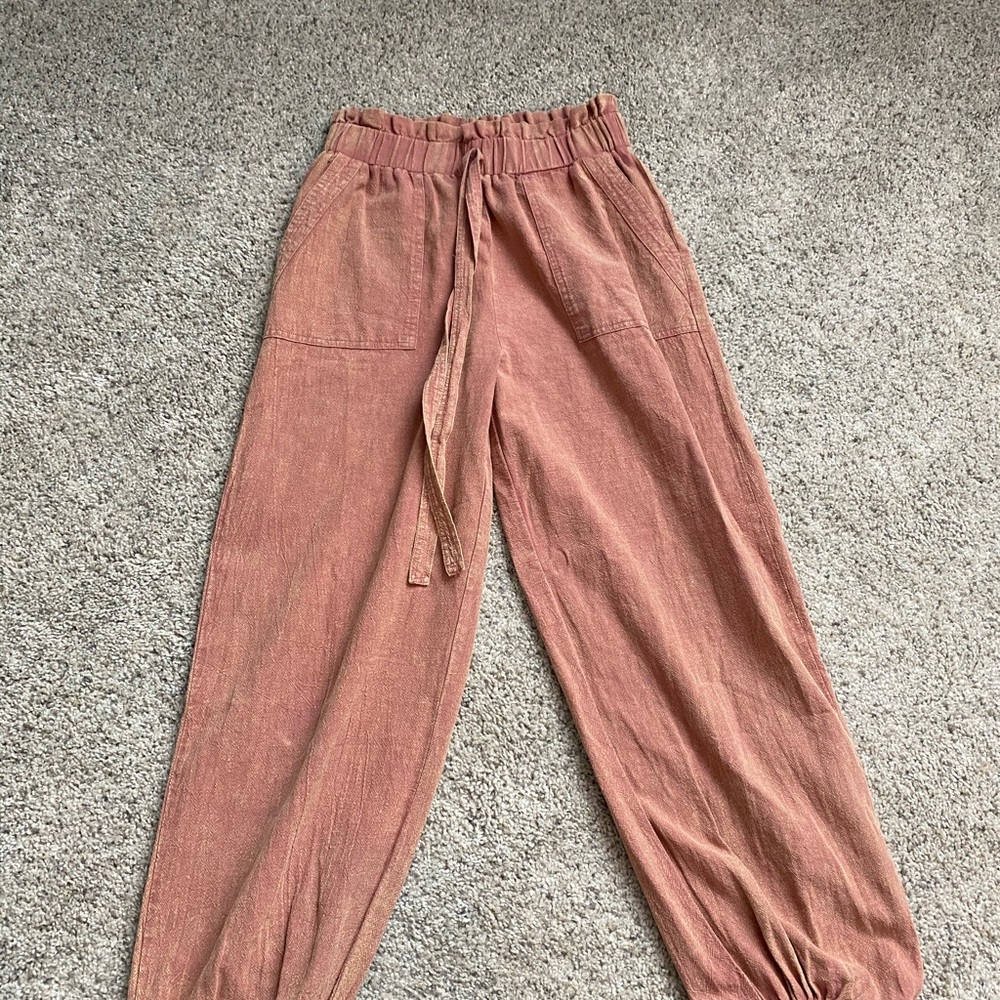 Cropped pants